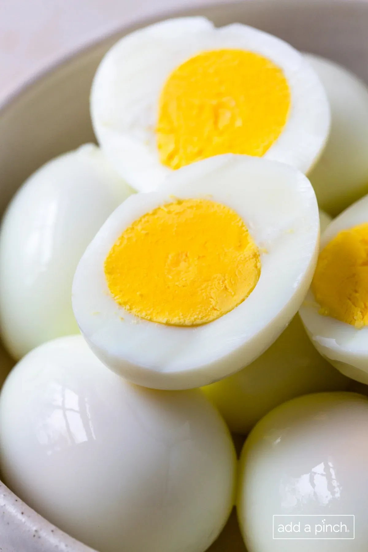 Hard-Boiled-Eggs-Recipe-12